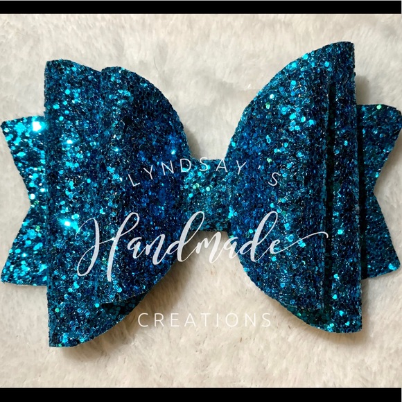 Bows - Picture 1 of 1